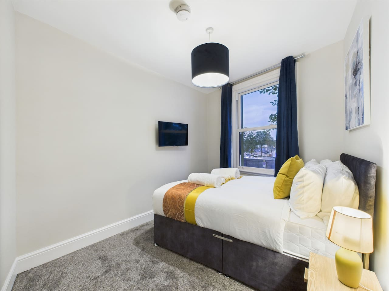 New Queens Place | Central |