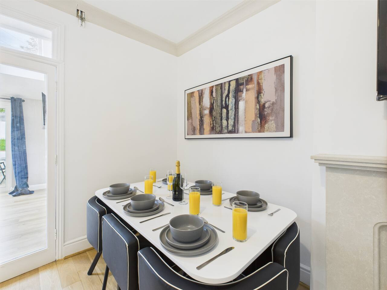 New Queens Place | Central |