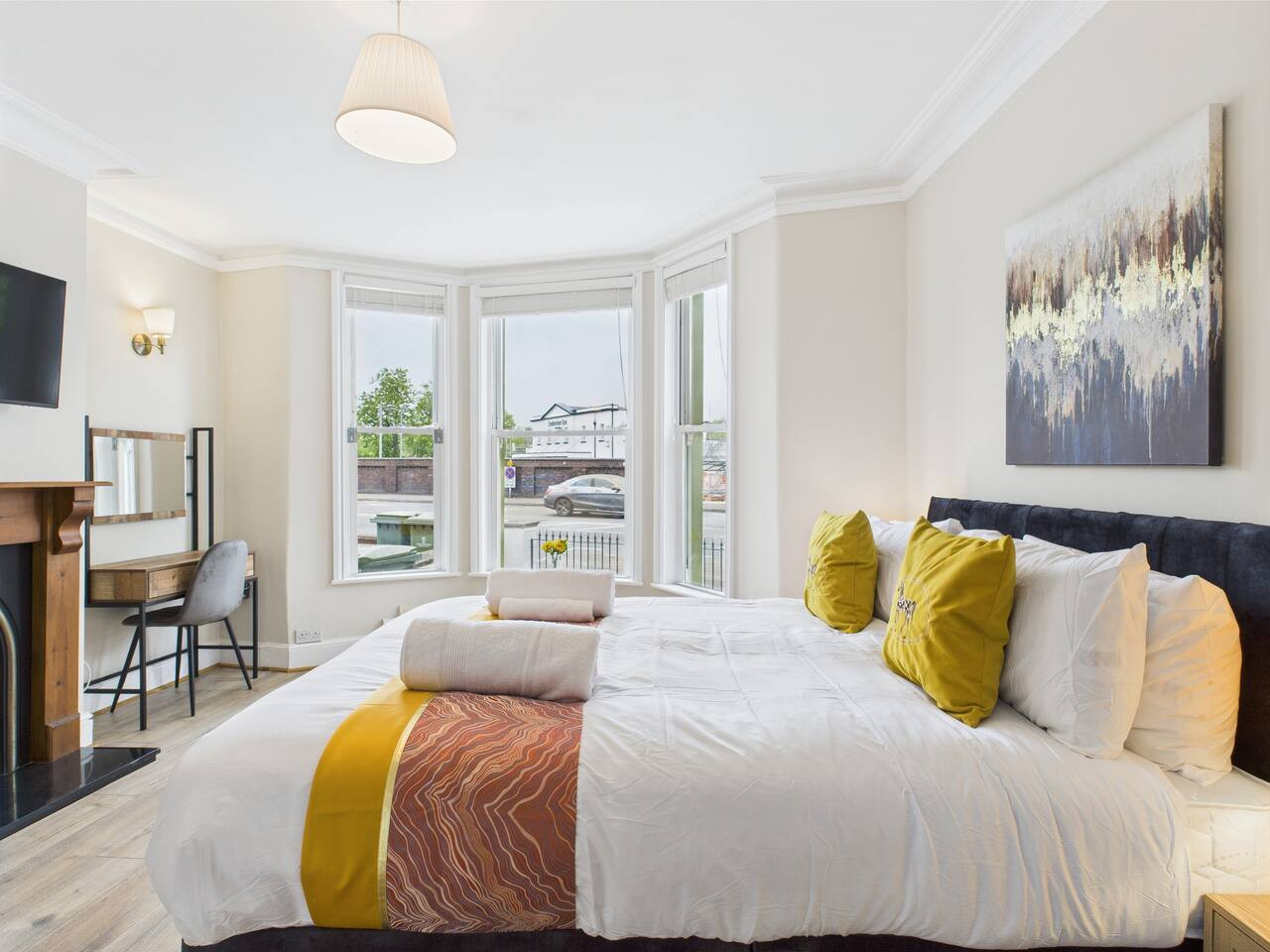 New Queens Place | Central |