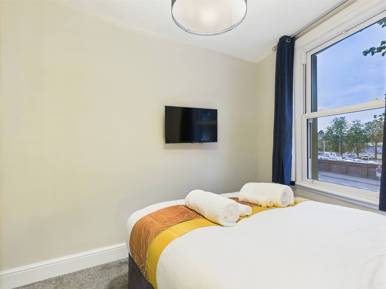 New Queens Place | Central |