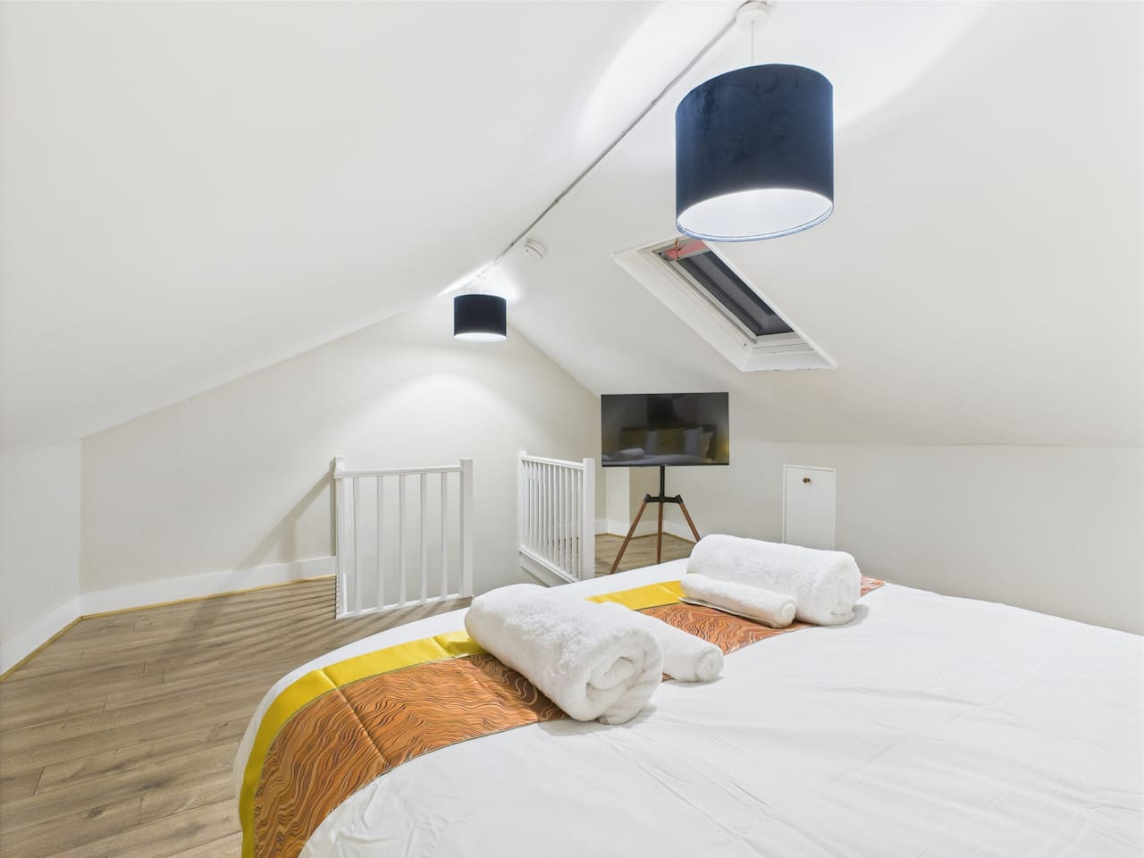 New Queens Place | Central |