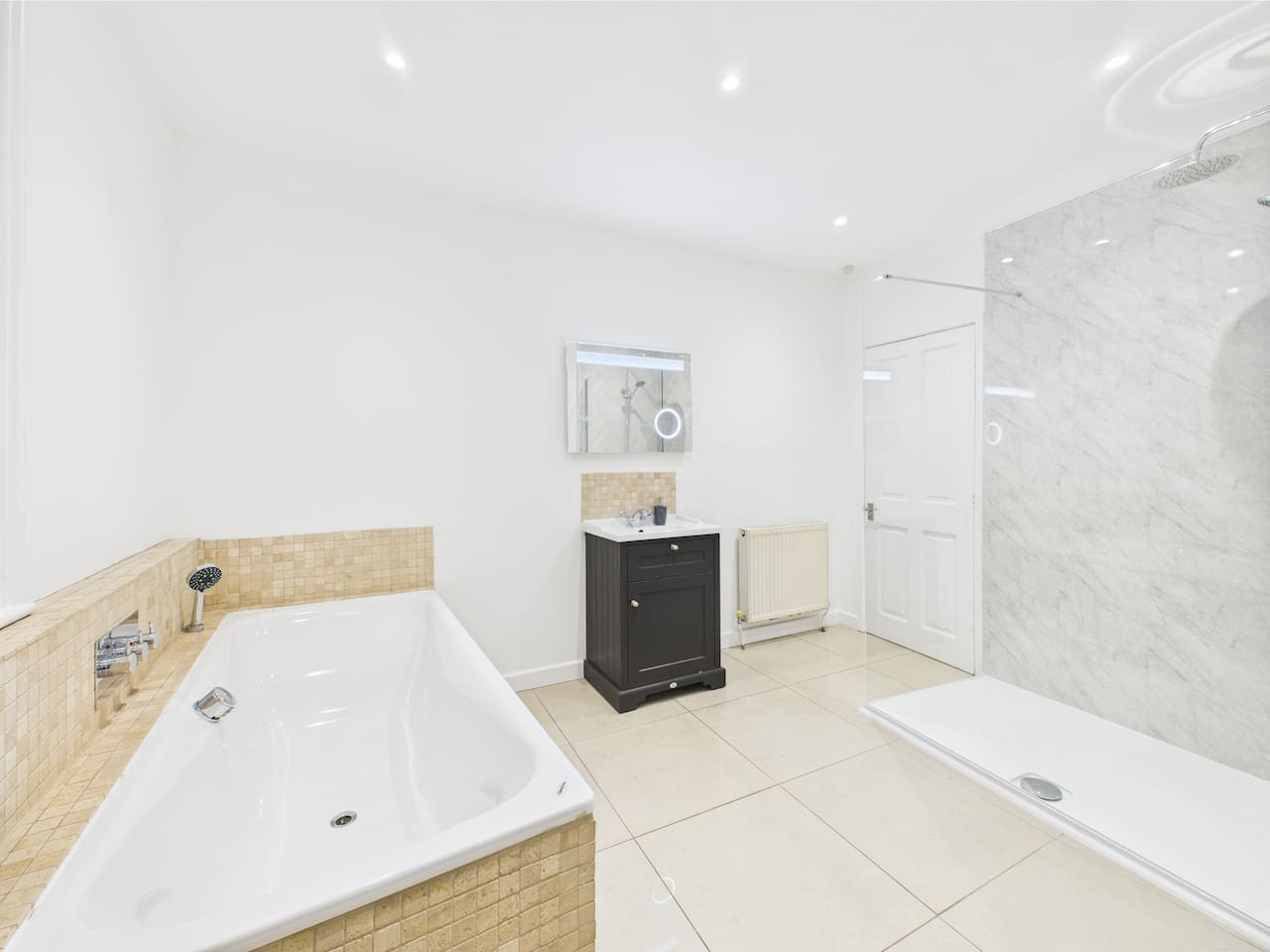 New Queens Place | Central |