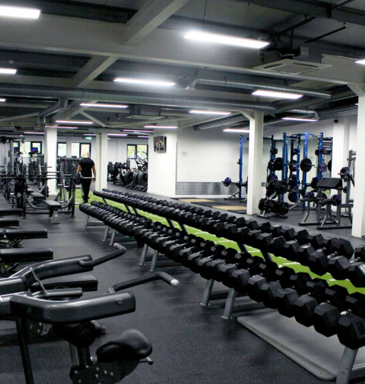 *New* | Saxon Way | Gym | Pool & Spa