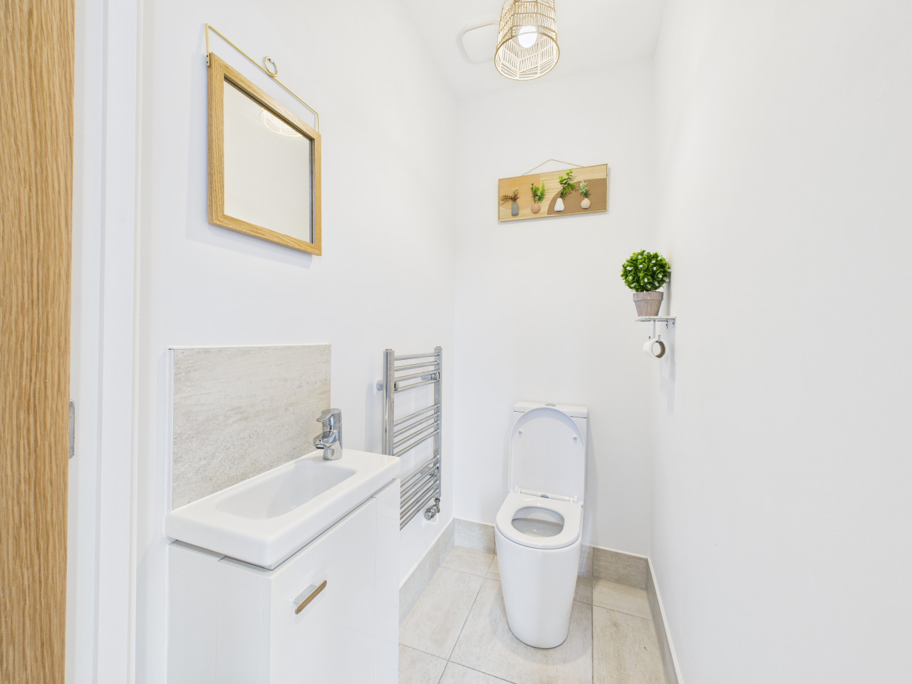 Harvey’s Yard | New | Luxury Stay | Walk to Beach