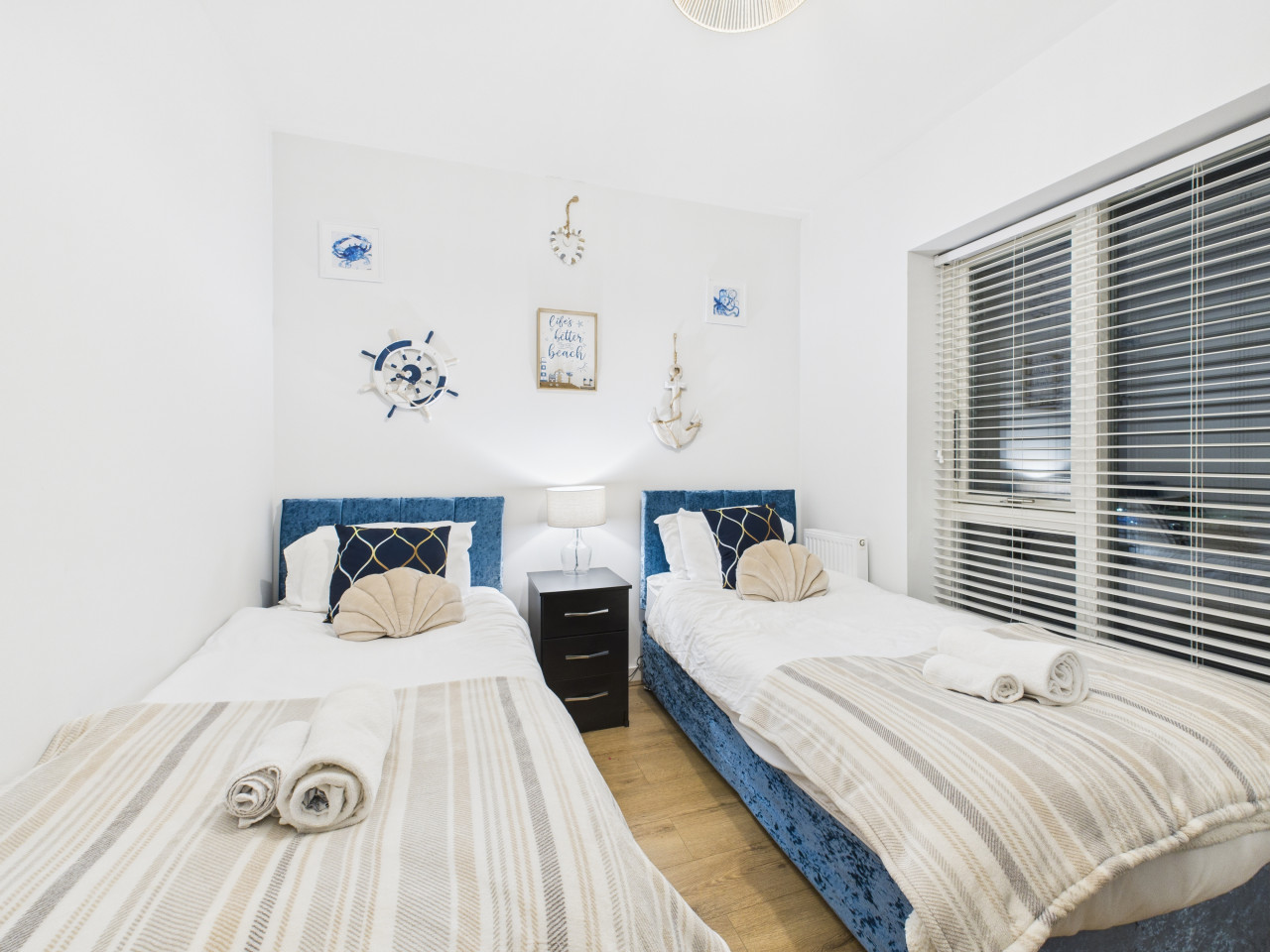 Harvey's Yard | Luxury Home | Beach & Parking