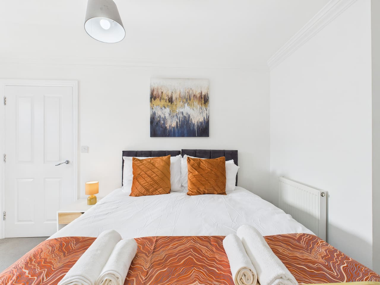 New | Brookbank Place | Central | Free Parking