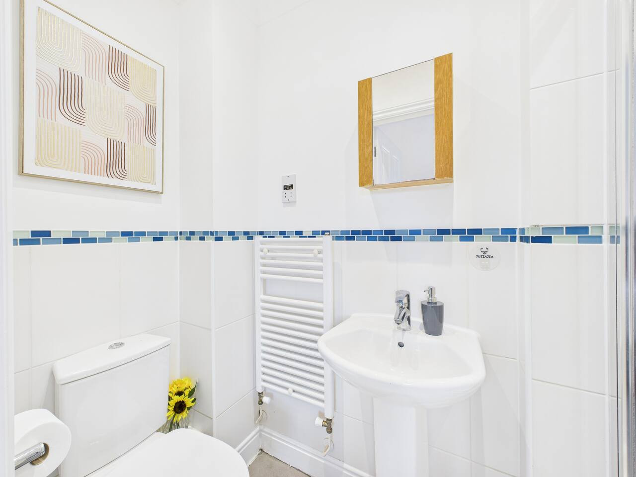 New | Brookbank Place | Central | Free Parking