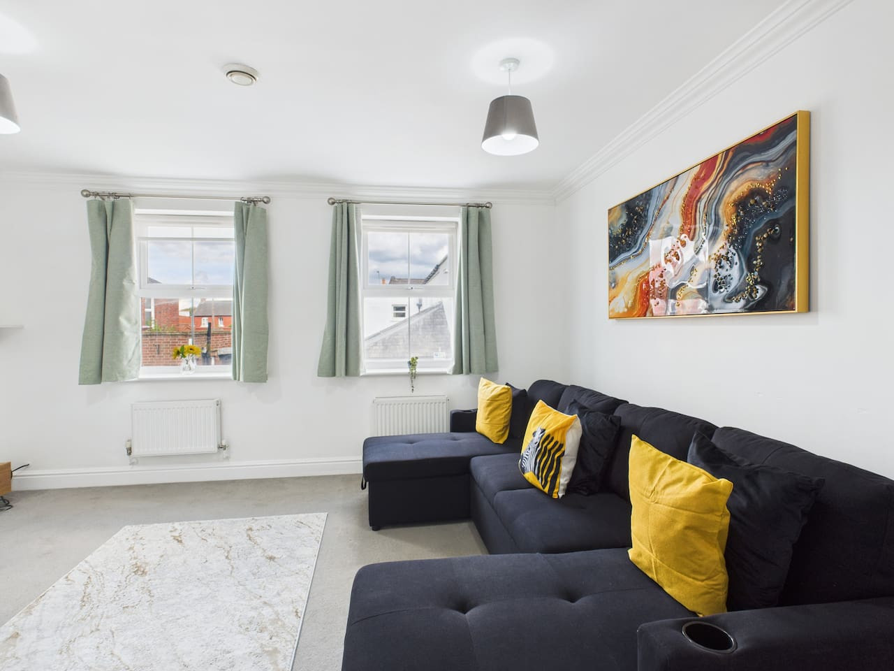 New | Brookbank Place | Central | Free Parking