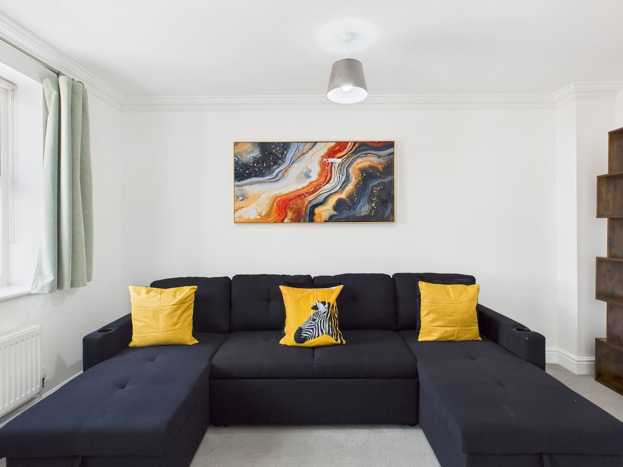 New | Brookbank Place | Central | Free Parking