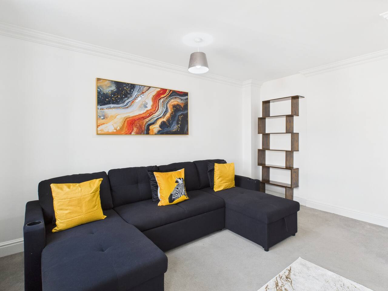 New | Brookbank Place | Central | Free Parking