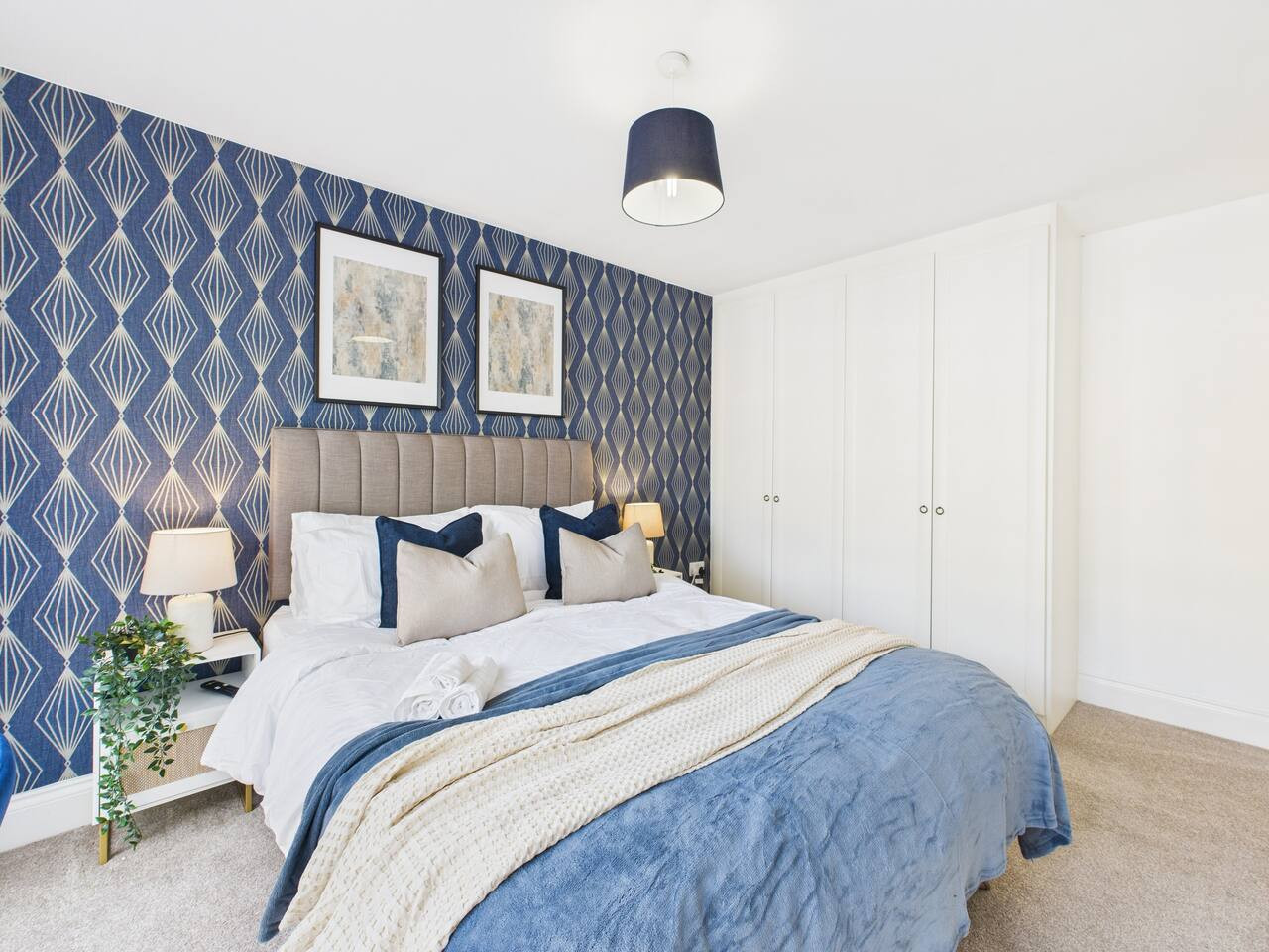 *New* | No1 Saxon Way | Gym | Pool & Spa