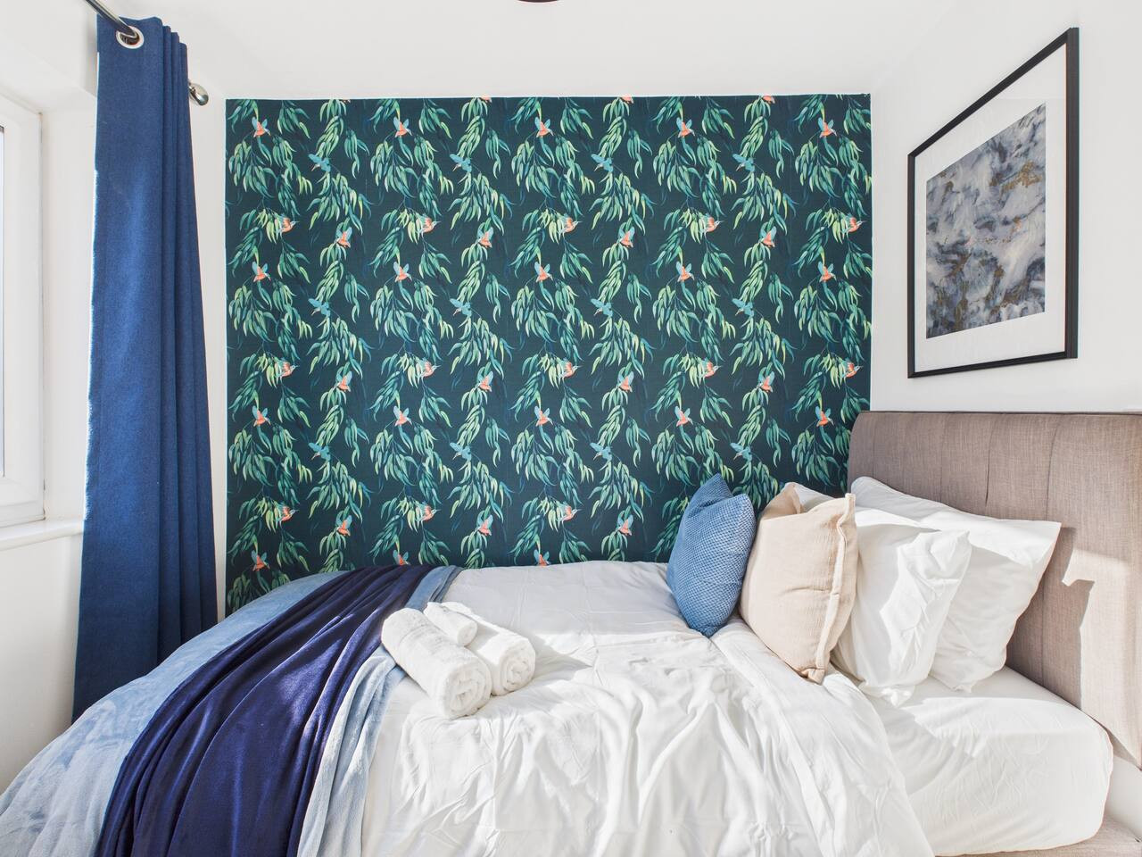 *New* | No1 Saxon Way | Gym | Pool & Spa