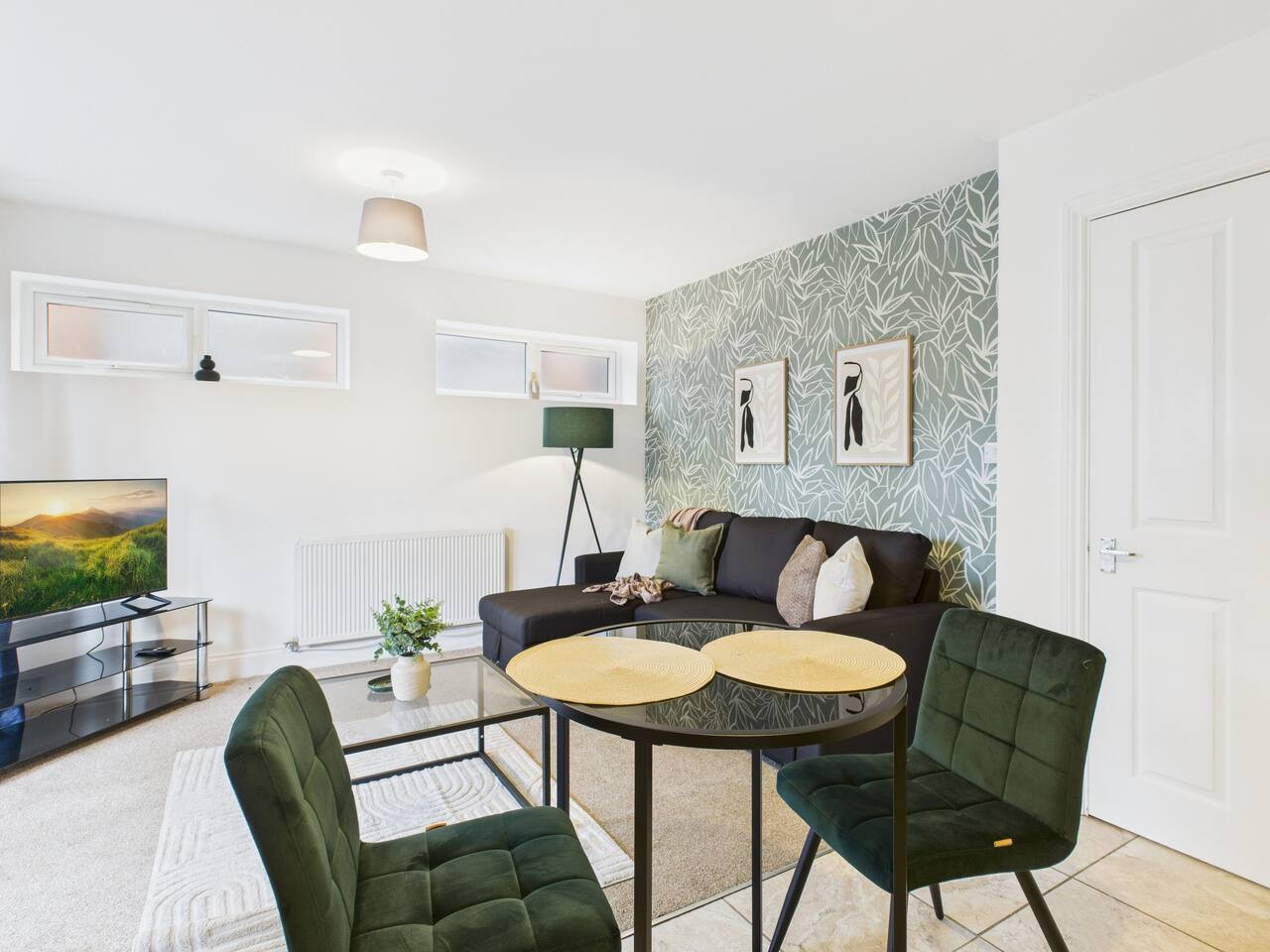 *New* | No5 Saxon Way | Gym | Pool & Spa