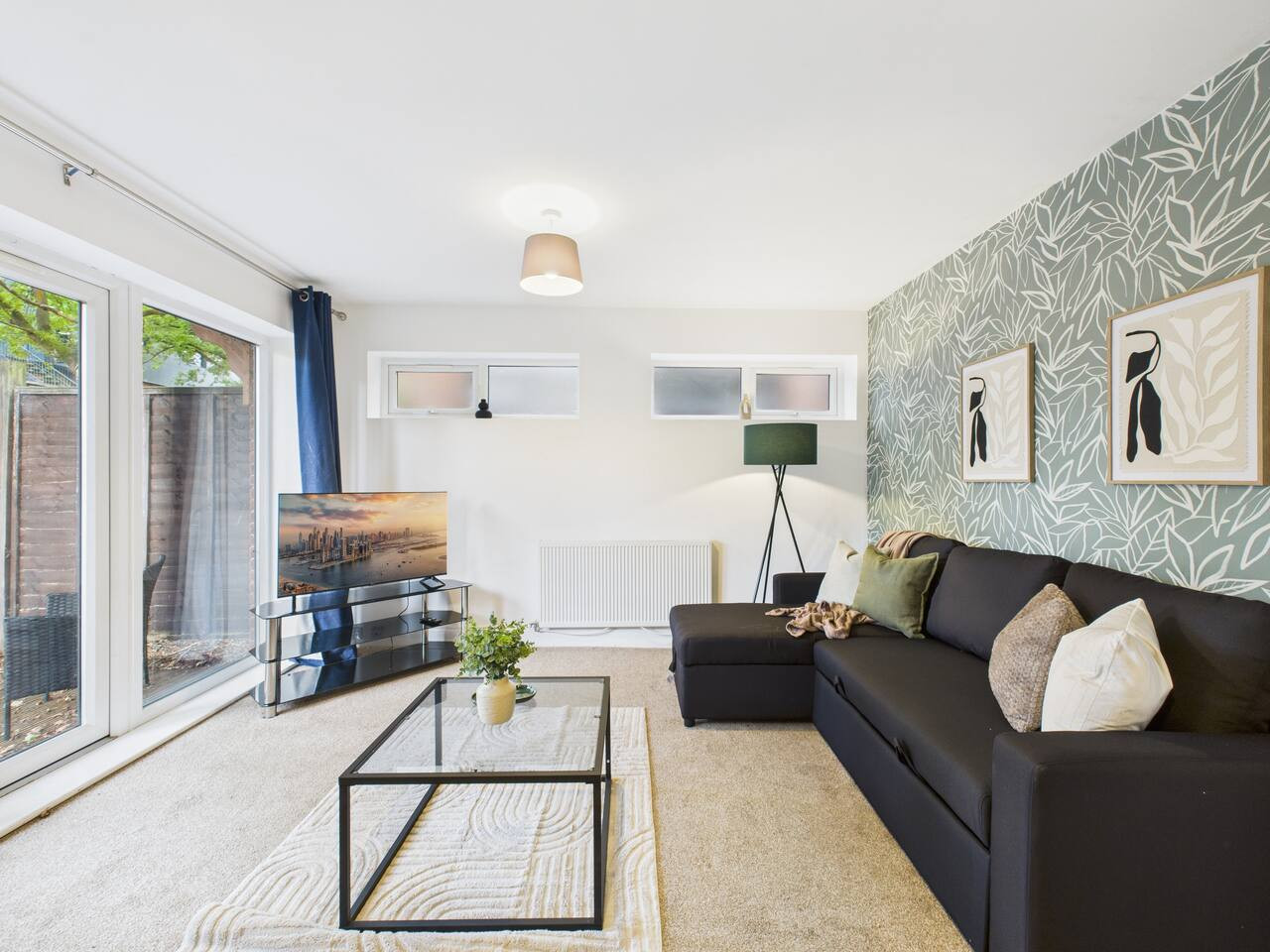 *New* | No5 Saxon Way | Gym | Pool & Spa