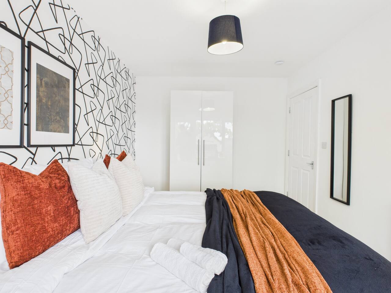 *New* | No7 Saxon Way | Gym | Pool & Spa