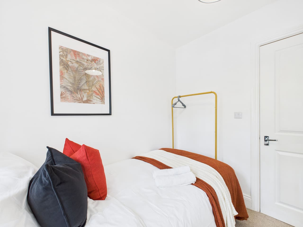 *New* | No7 Saxon Way | Gym | Pool & Spa