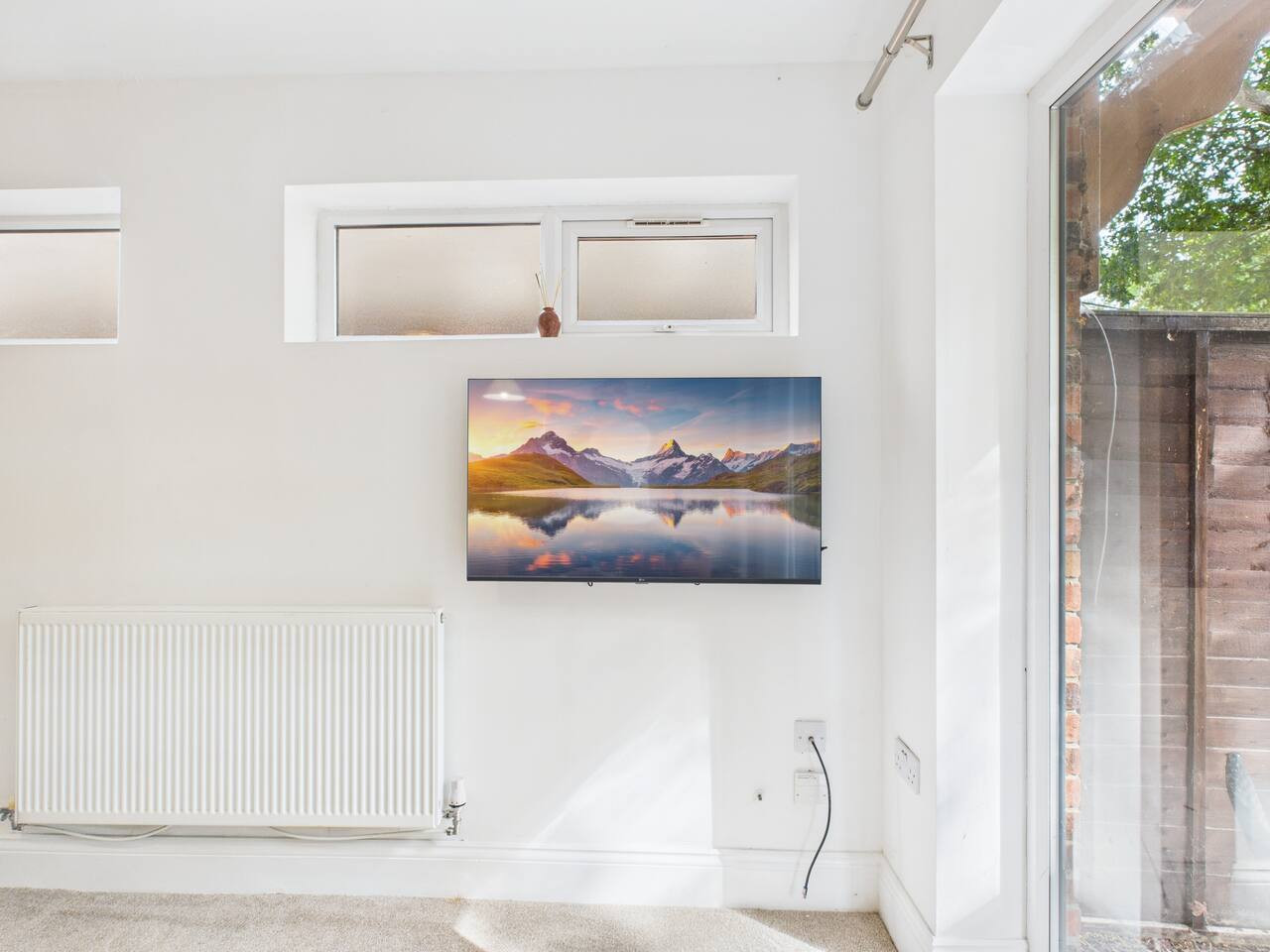 *New* | No7 Saxon Way | Gym | Pool & Spa