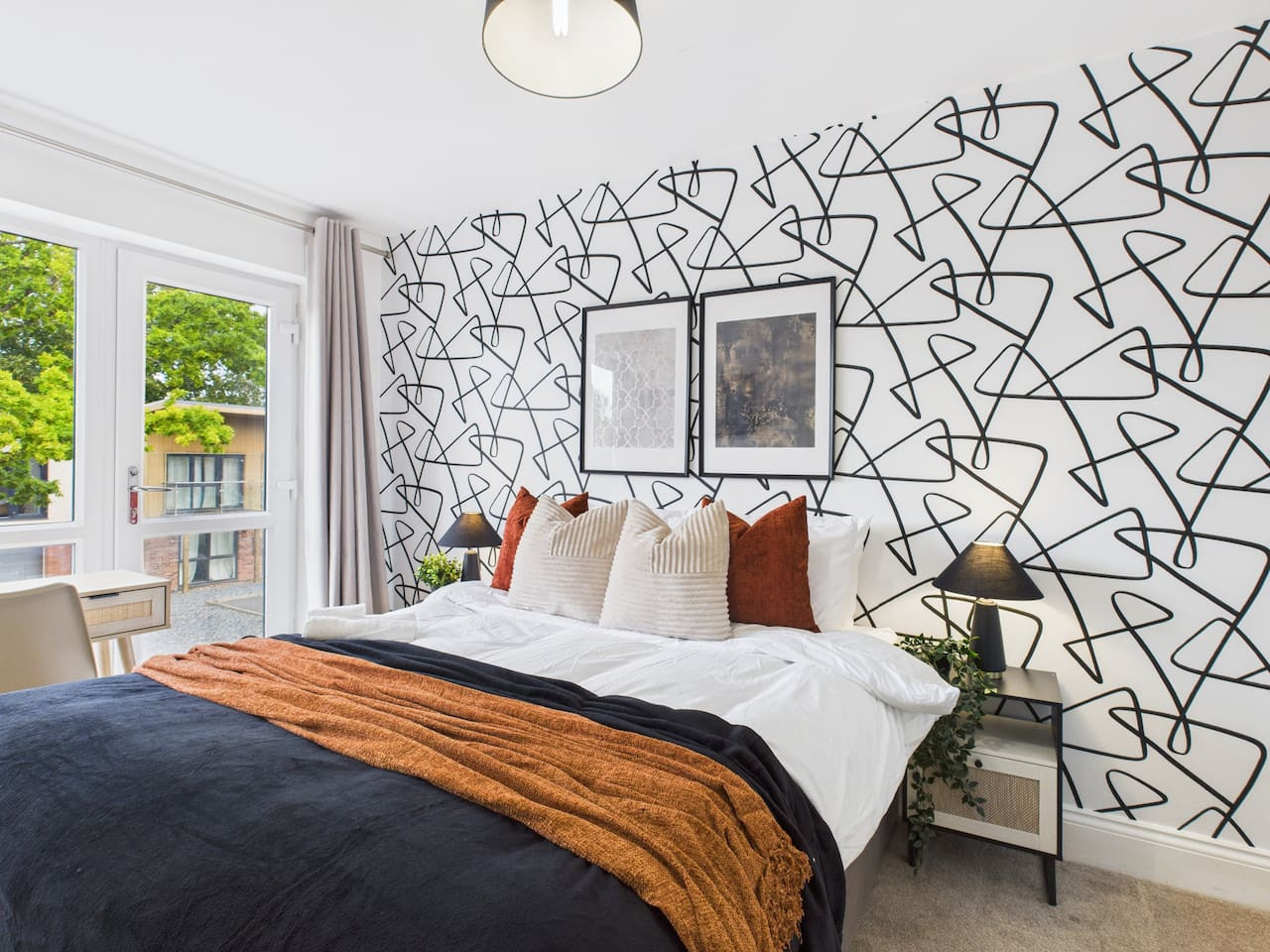 *New* | No7 Saxon Way | Gym | Pool & Spa