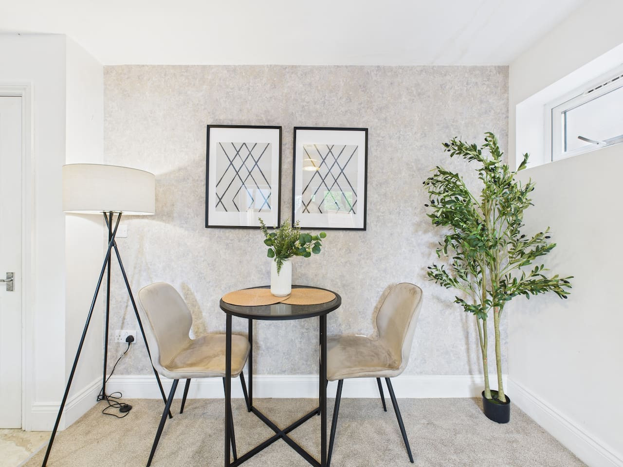 *New* | No7 Saxon Way | Gym | Pool & Spa