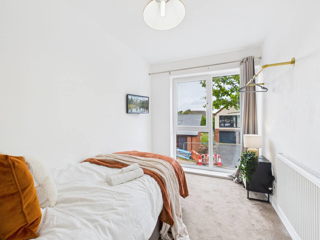 *New* | No7 Saxon Way | Gym | Pool & Spa