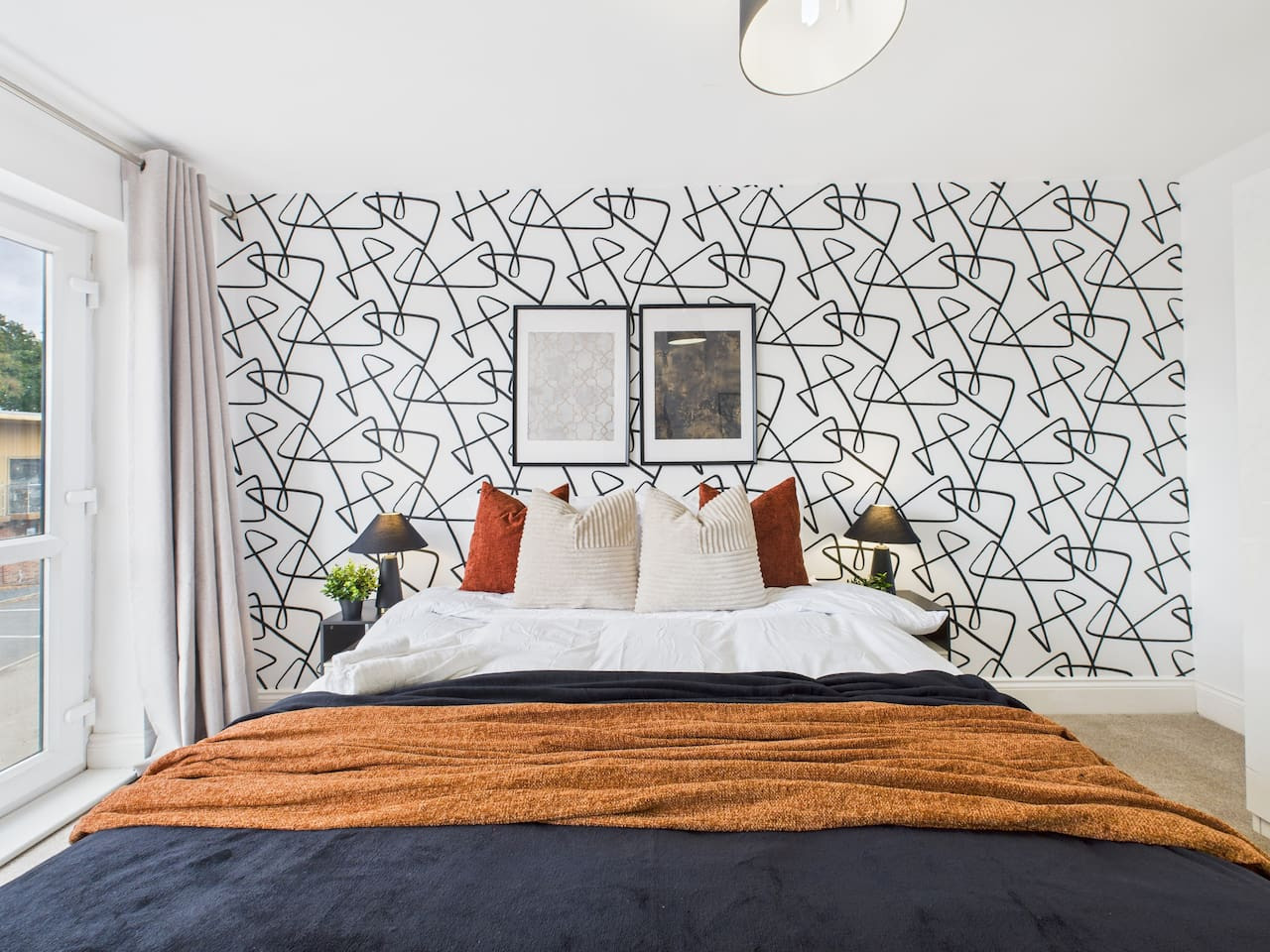 *New* | No7 Saxon Way | Gym | Pool & Spa