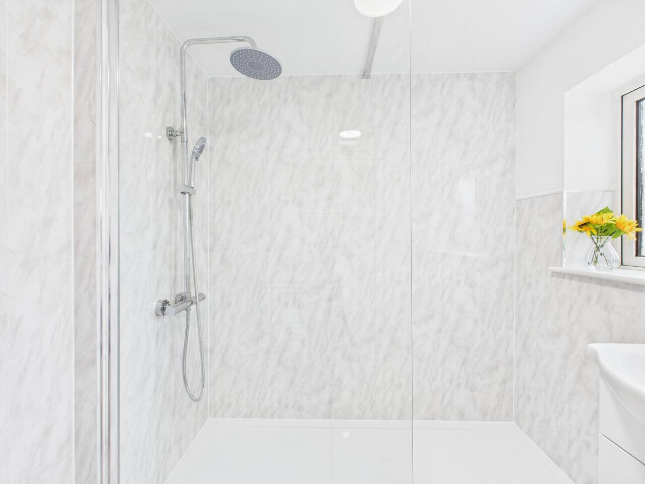 NEW | Cornfields Place | Racecourse | Free Parking