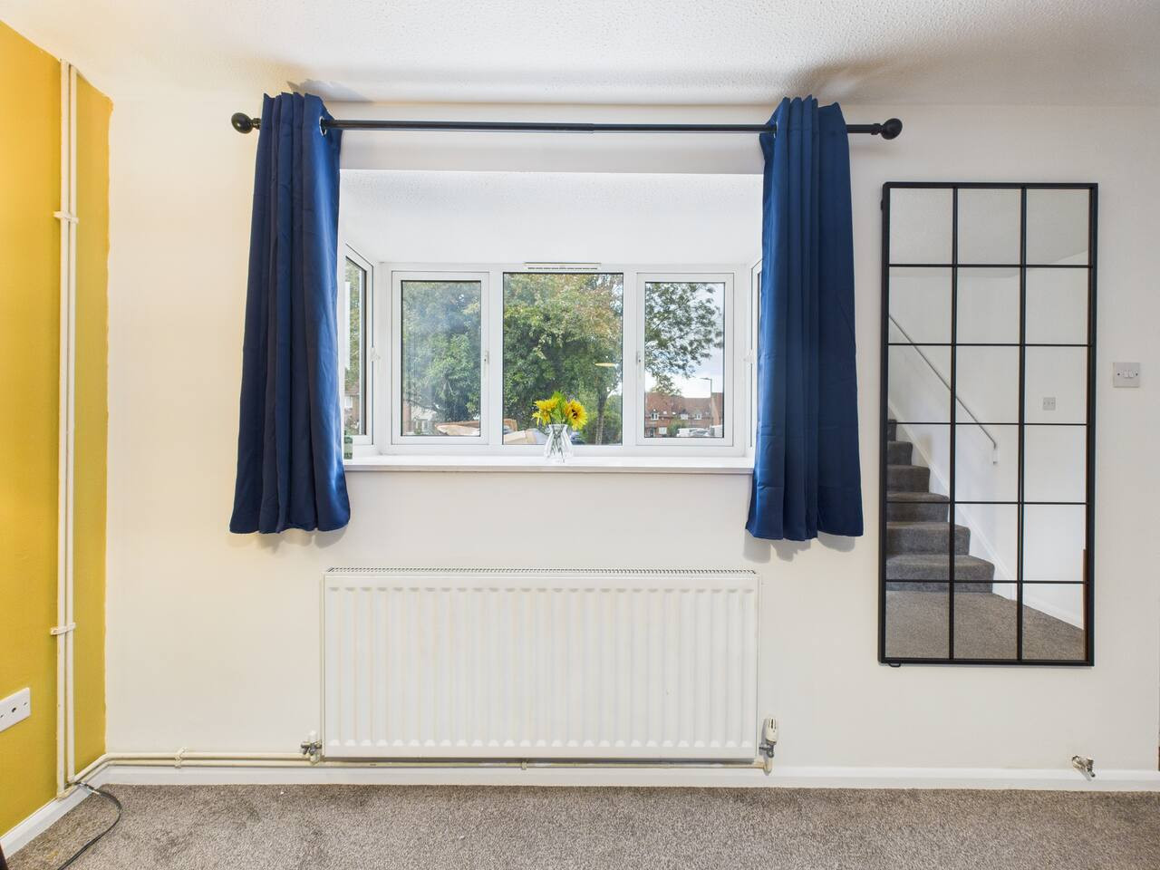 NEW | Cornfields Place | Racecourse | Free Parking