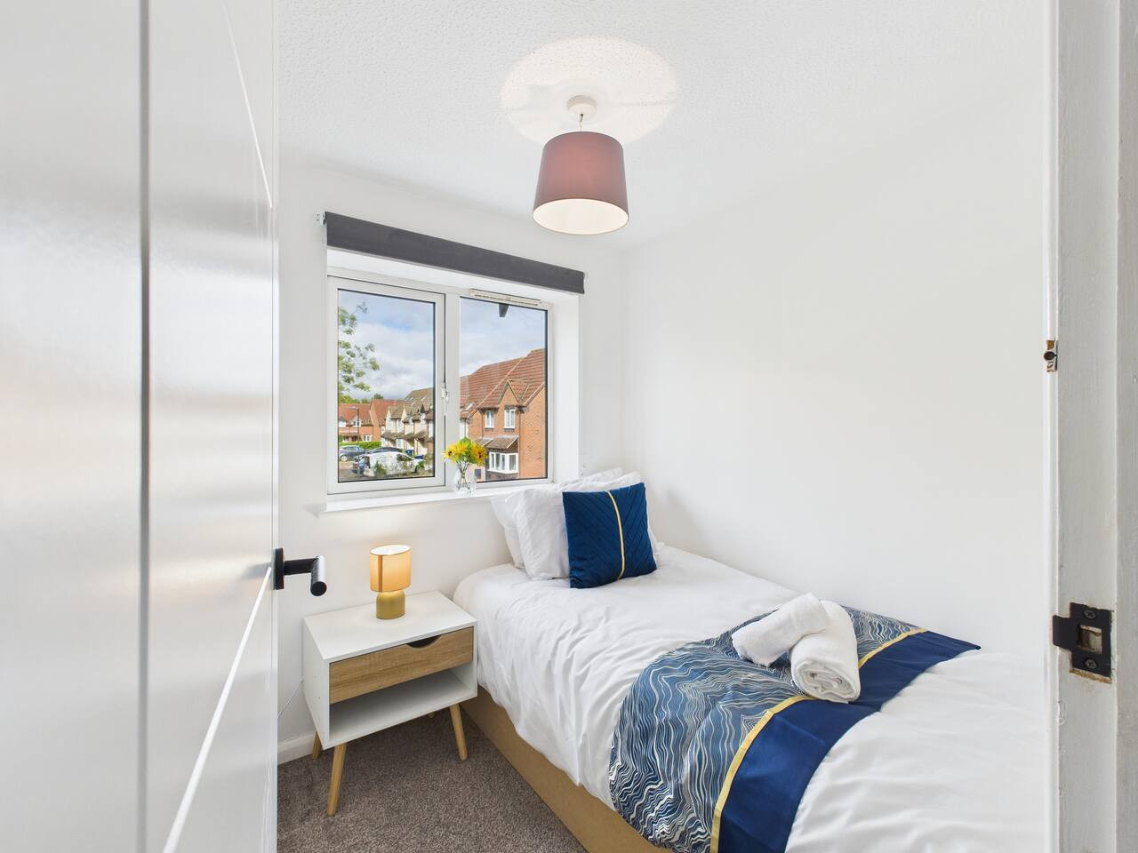 NEW | Cornfields Place | Racecourse | Free Parking