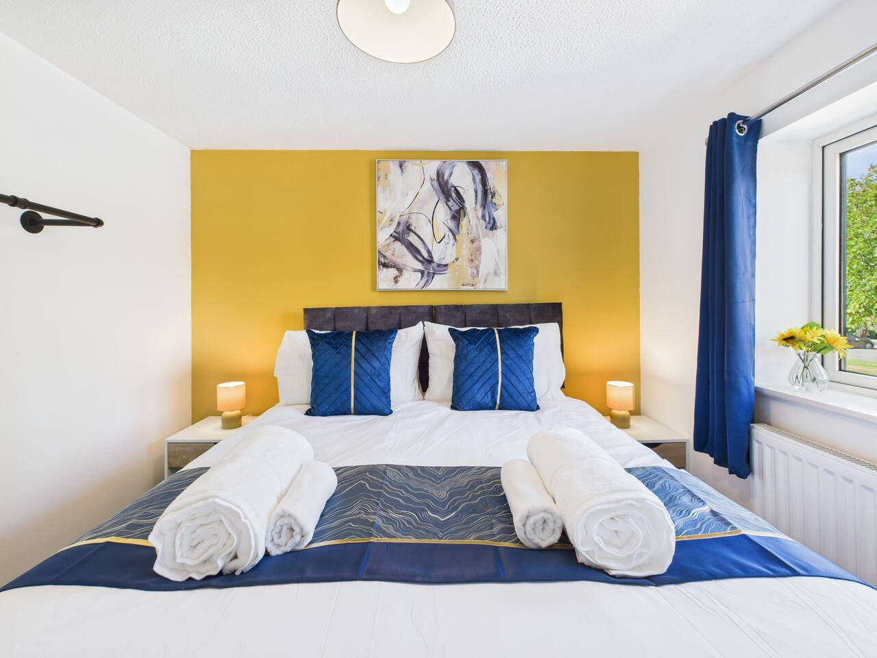 NEW | Cornfields Place | Racecourse | Free Parking