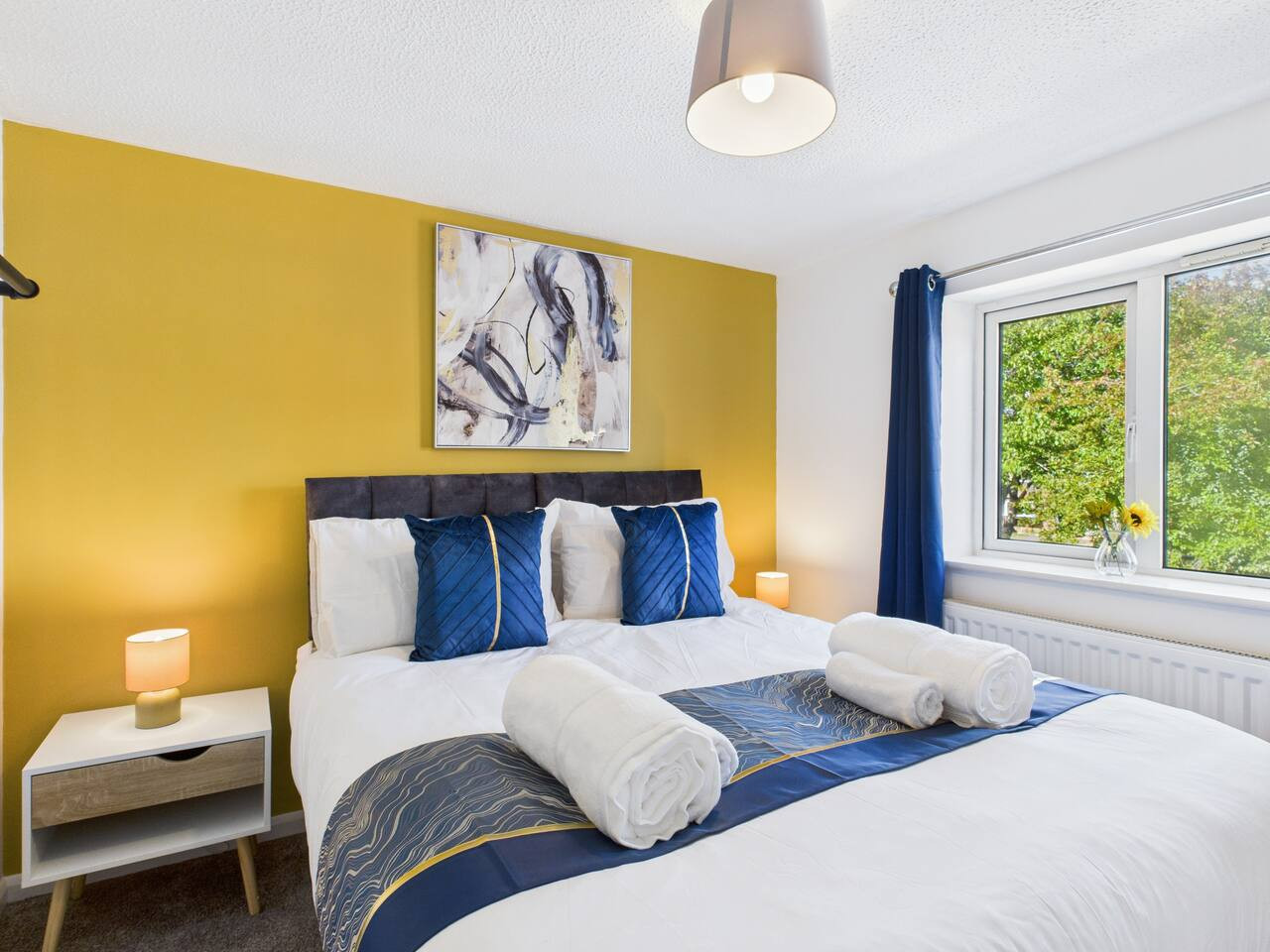 NEW | Cornfields Place | Racecourse | Free Parking