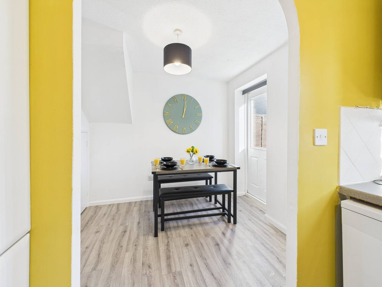 NEW | Cornfields Place | Racecourse | Free Parking