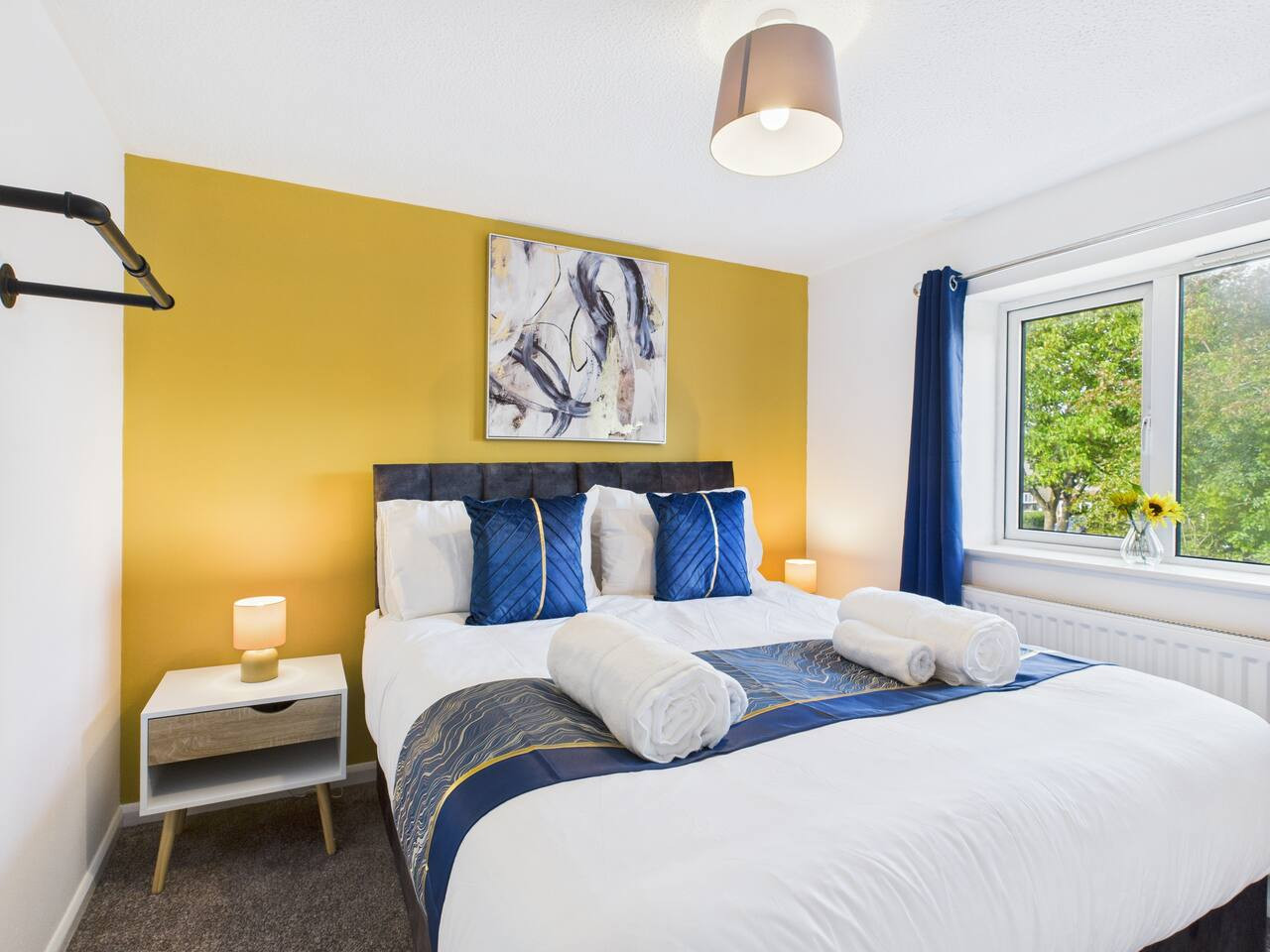 NEW | Cornfields Place | Racecourse | Free Parking