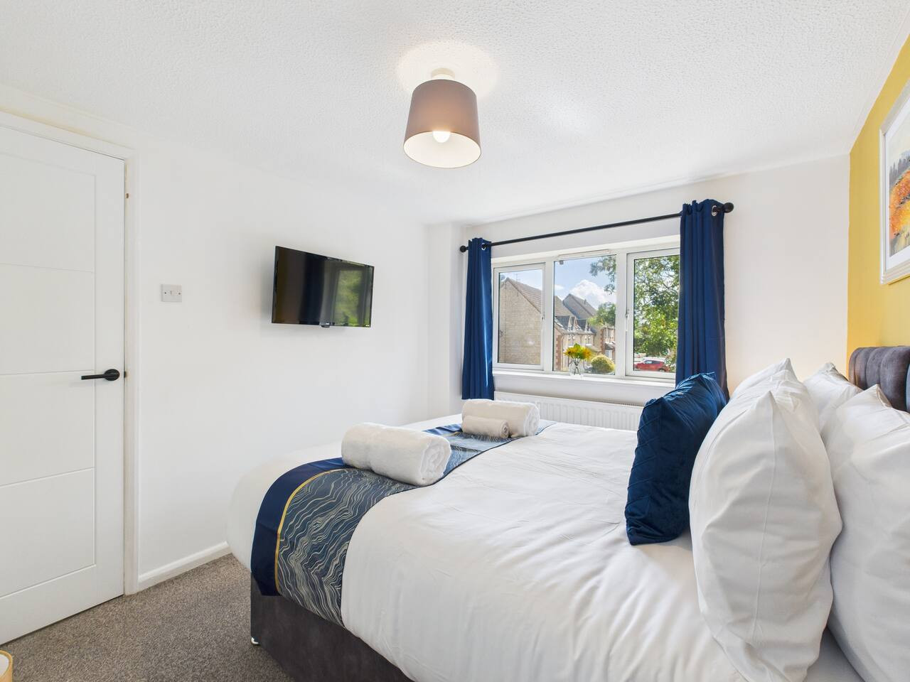 NEW | Cornfields Place | Racecourse | Free Parking