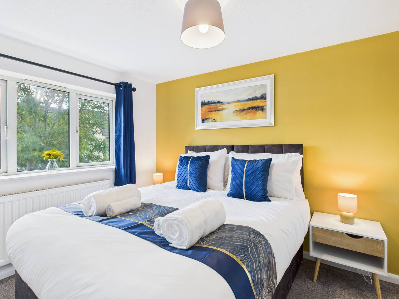 NEW | Cornfields Place | Racecourse | Free Parking