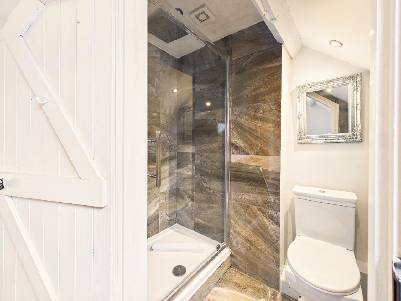 Bay Tree Cottage in 3 Church Street - Property image 19 - VivreStays