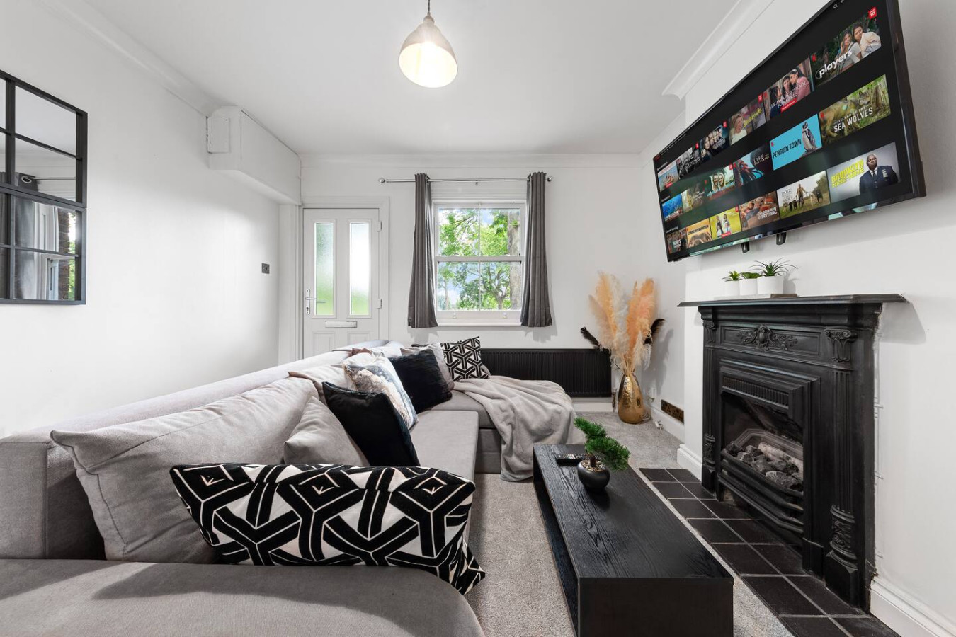 26 Watford Field Road