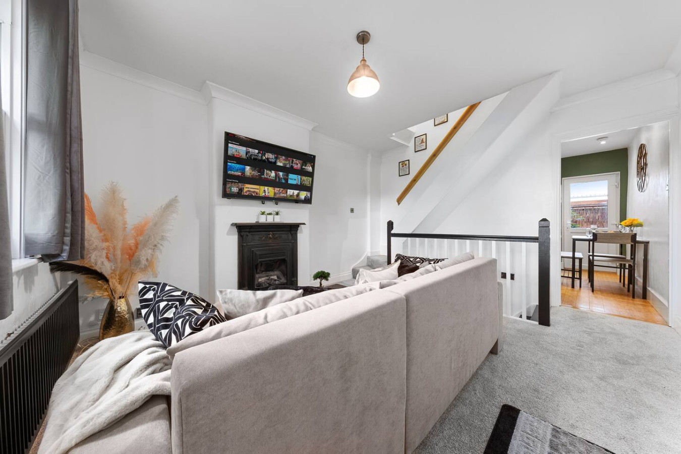 26 Watford Field Road