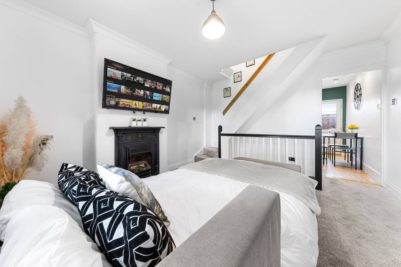 26 Watford Field Road