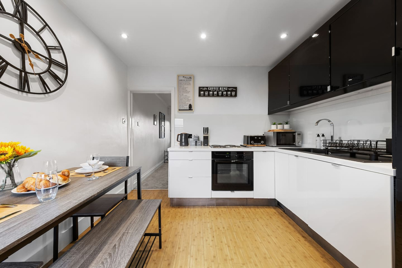 26 Watford Field Road