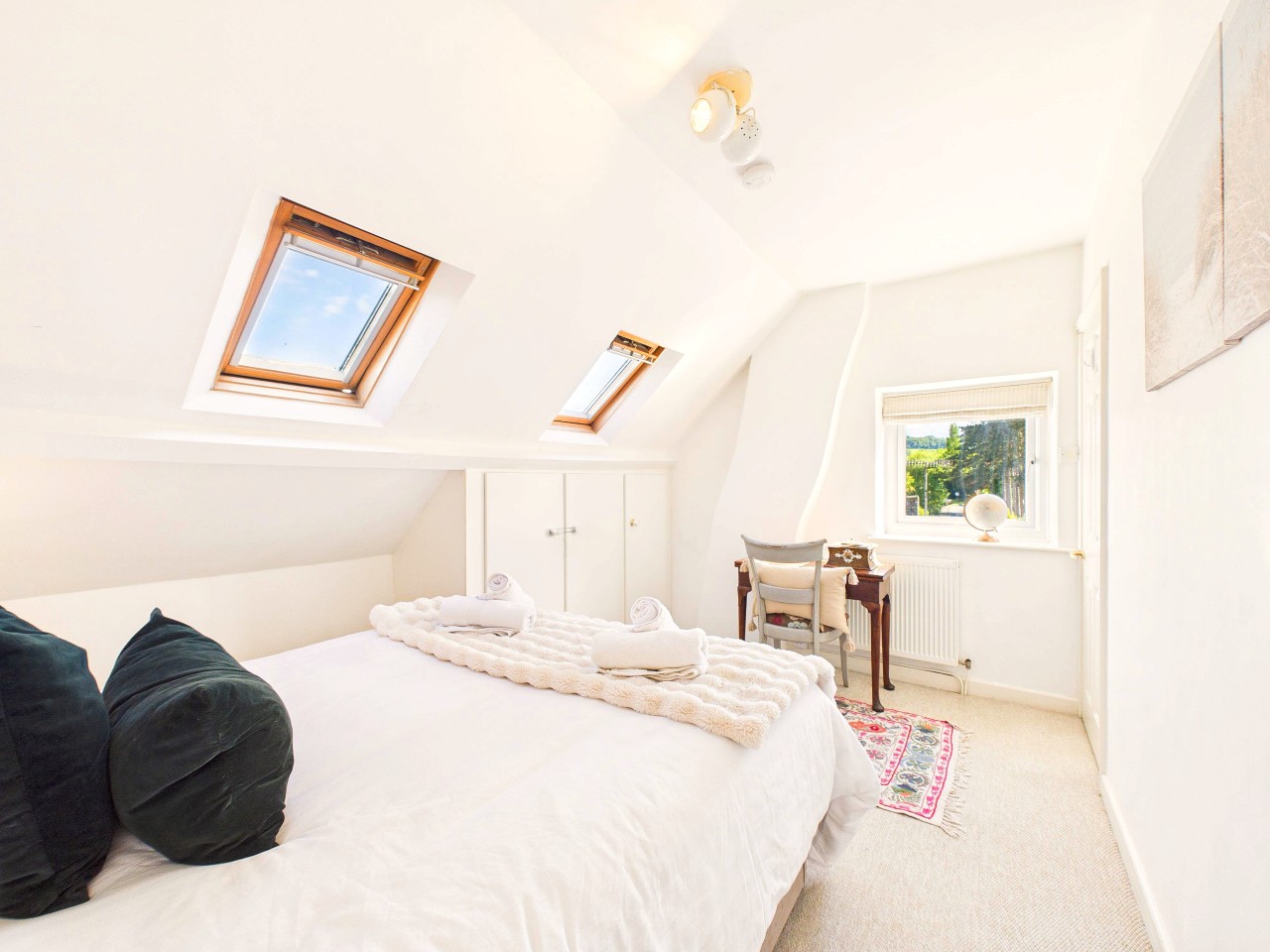 Belas View in 36 Cheltenham Road - Property image 24 - VivreStays