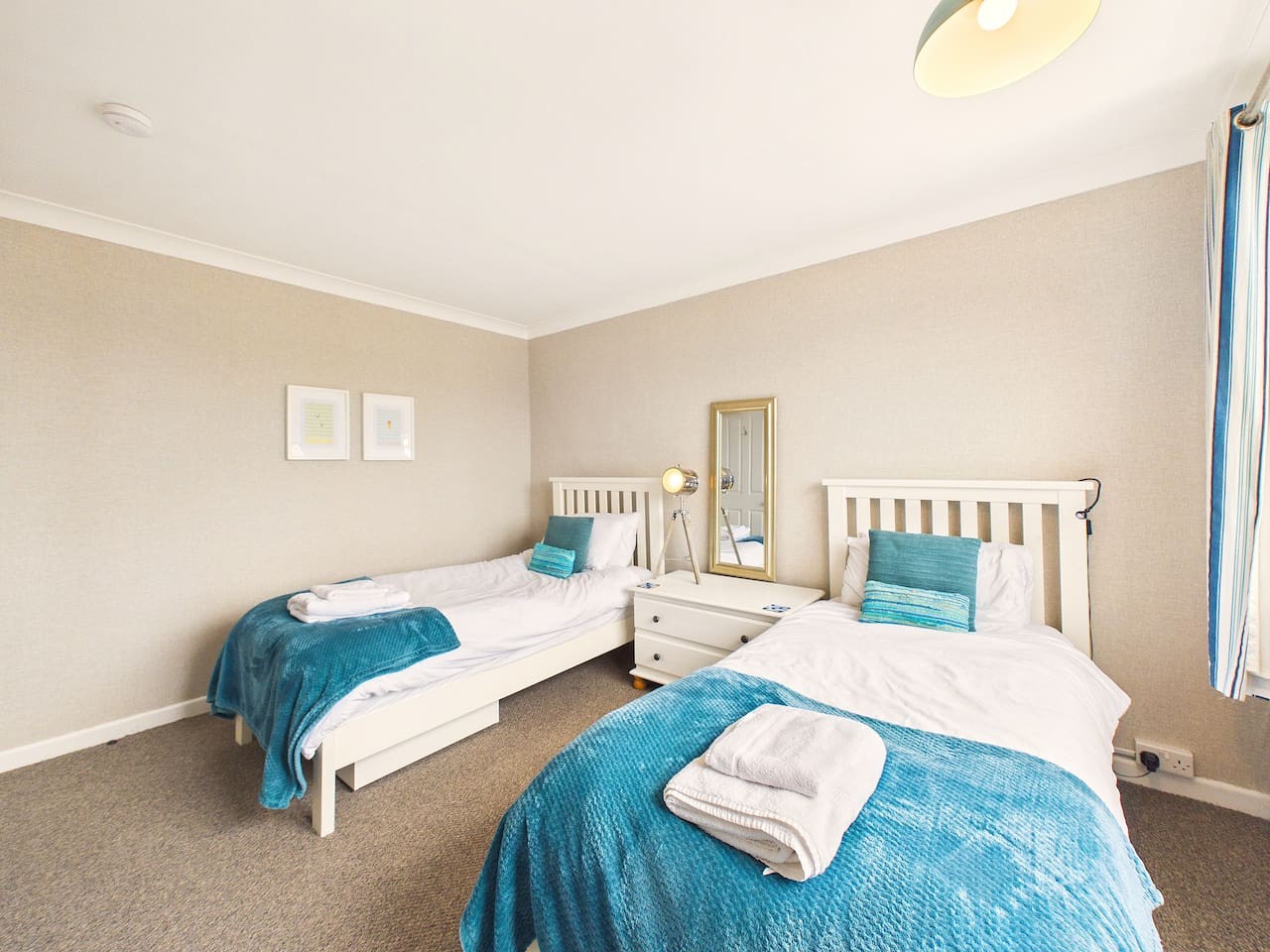 7 Trafalgar Terrace in 7 Higher Furzeham Rd, Brixham TQ5 8QT, UK - Property image 28 - VivreStays