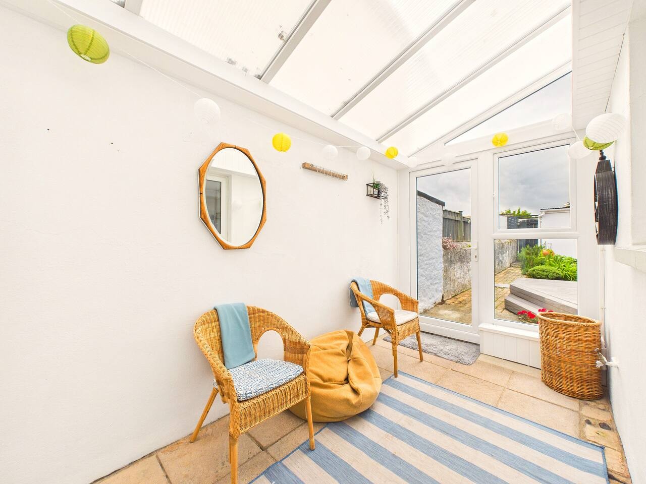 7 Trafalgar Terrace in 7 Higher Furzeham Rd, Brixham TQ5 8QT, UK - Property image 14 - VivreStays