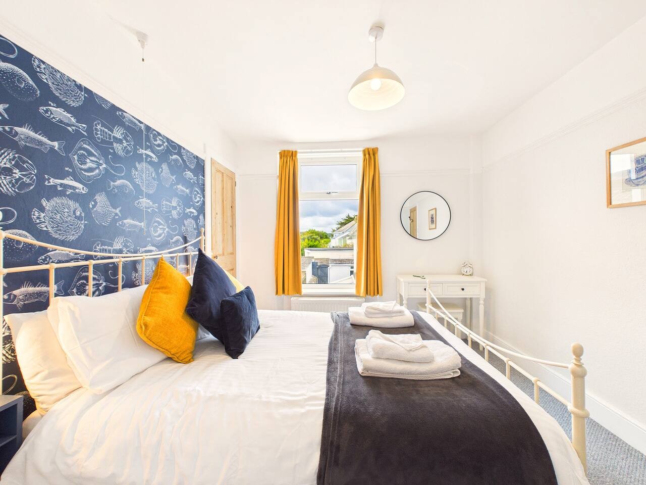 7 Trafalgar Terrace in 7 Higher Furzeham Rd, Brixham TQ5 8QT, UK - Property image 22 - VivreStays