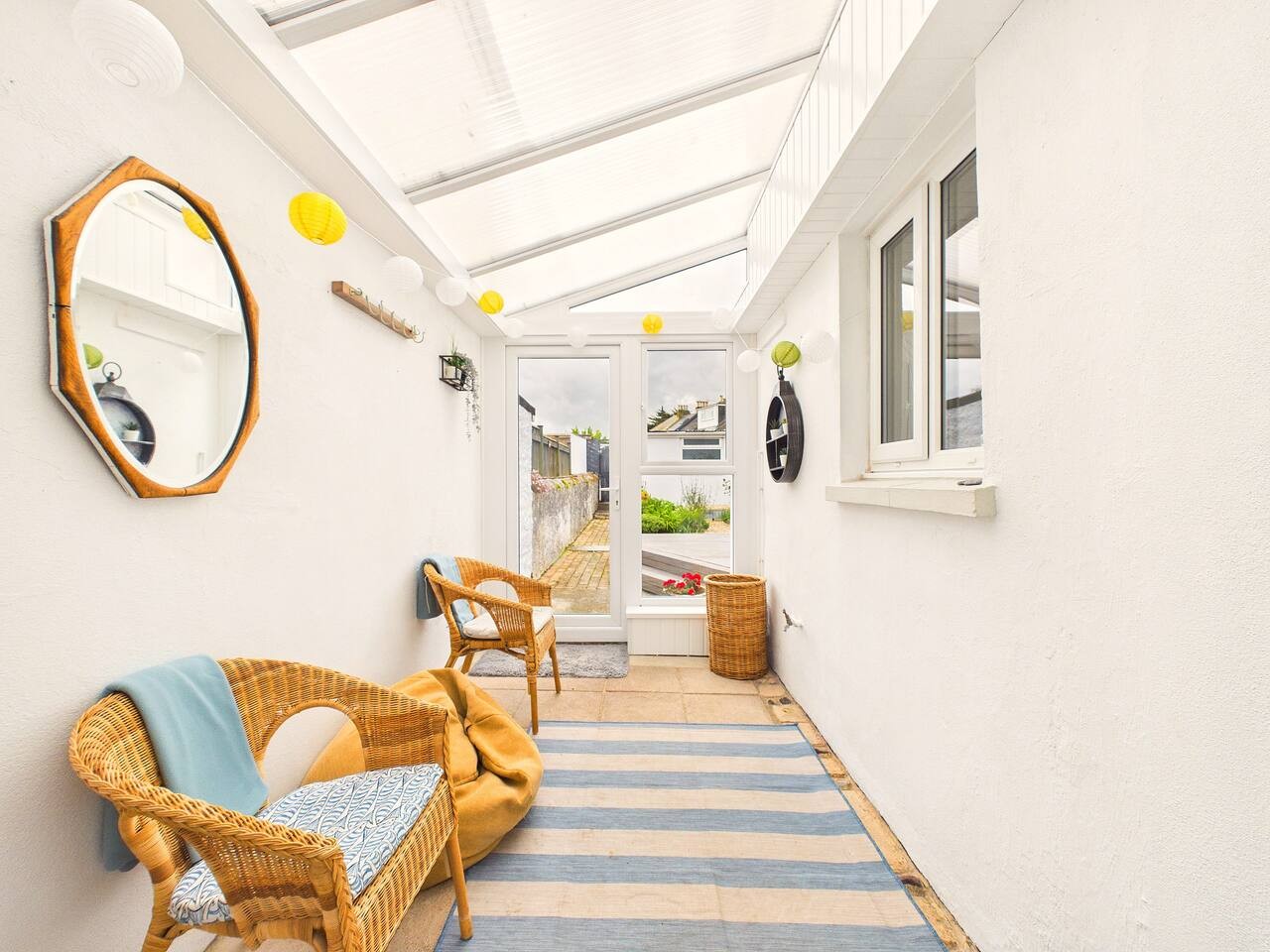 7 Trafalgar Terrace in 7 Higher Furzeham Rd, Brixham TQ5 8QT, UK - Property image 12 - VivreStays