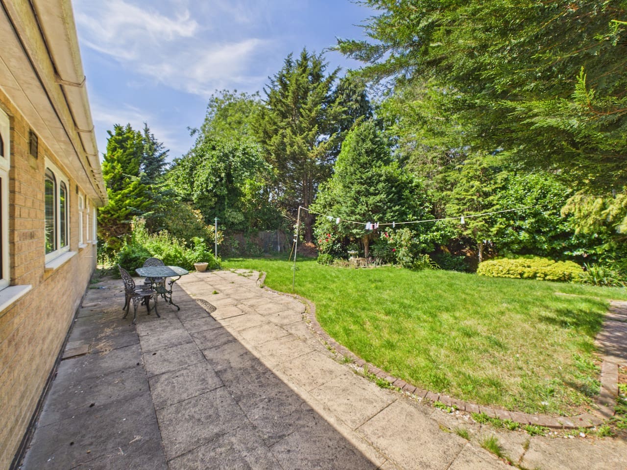 4 St Davids Crescent1 in 4 Saint David's Crescent - Property image 27 - VivreStays