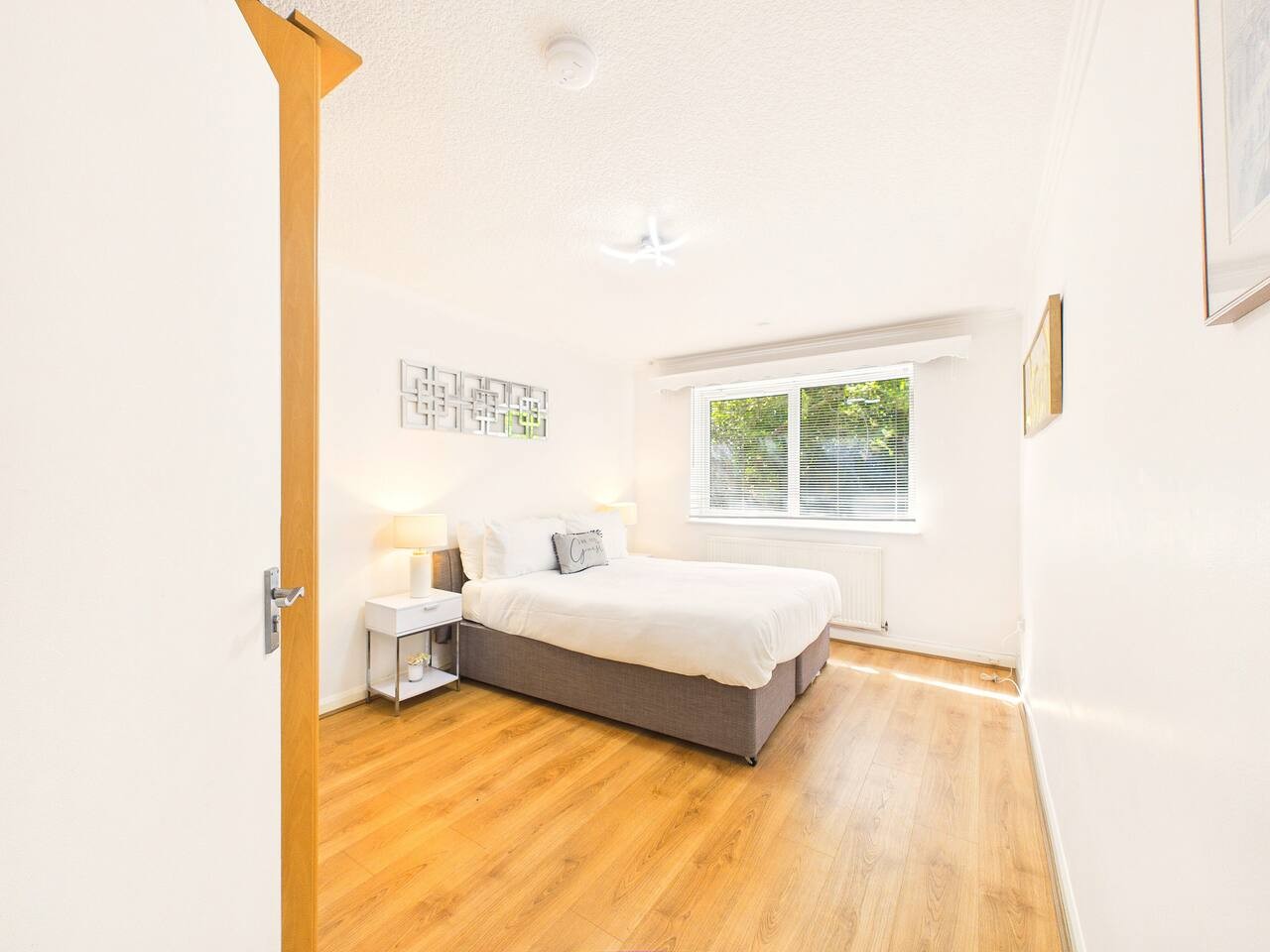 4 St Davids Crescent1 in 4 Saint David's Crescent - Property image 12 - VivreStays