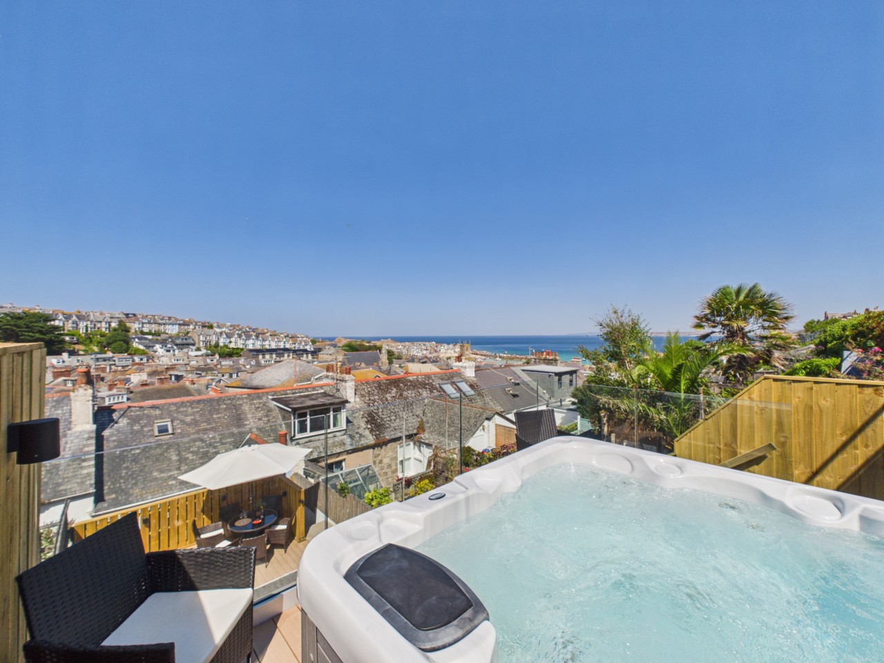 13 Trenwith Place in 13 Trenwith Place - Property image 35 - VivreStays