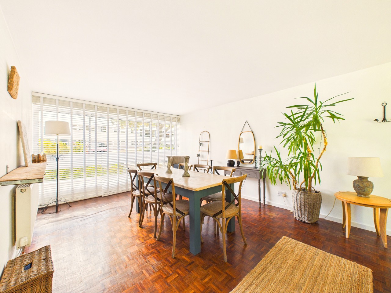 39 Park House in Park House, 39 Park Place Flat 19 - Property image 3 - VivreStays