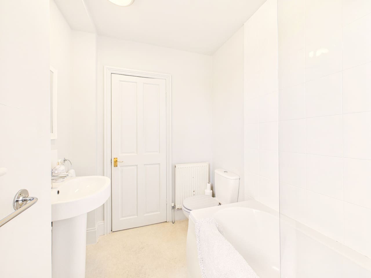 17 Queens Road in 17 Queen's Road - Property image 27 - VivreStays