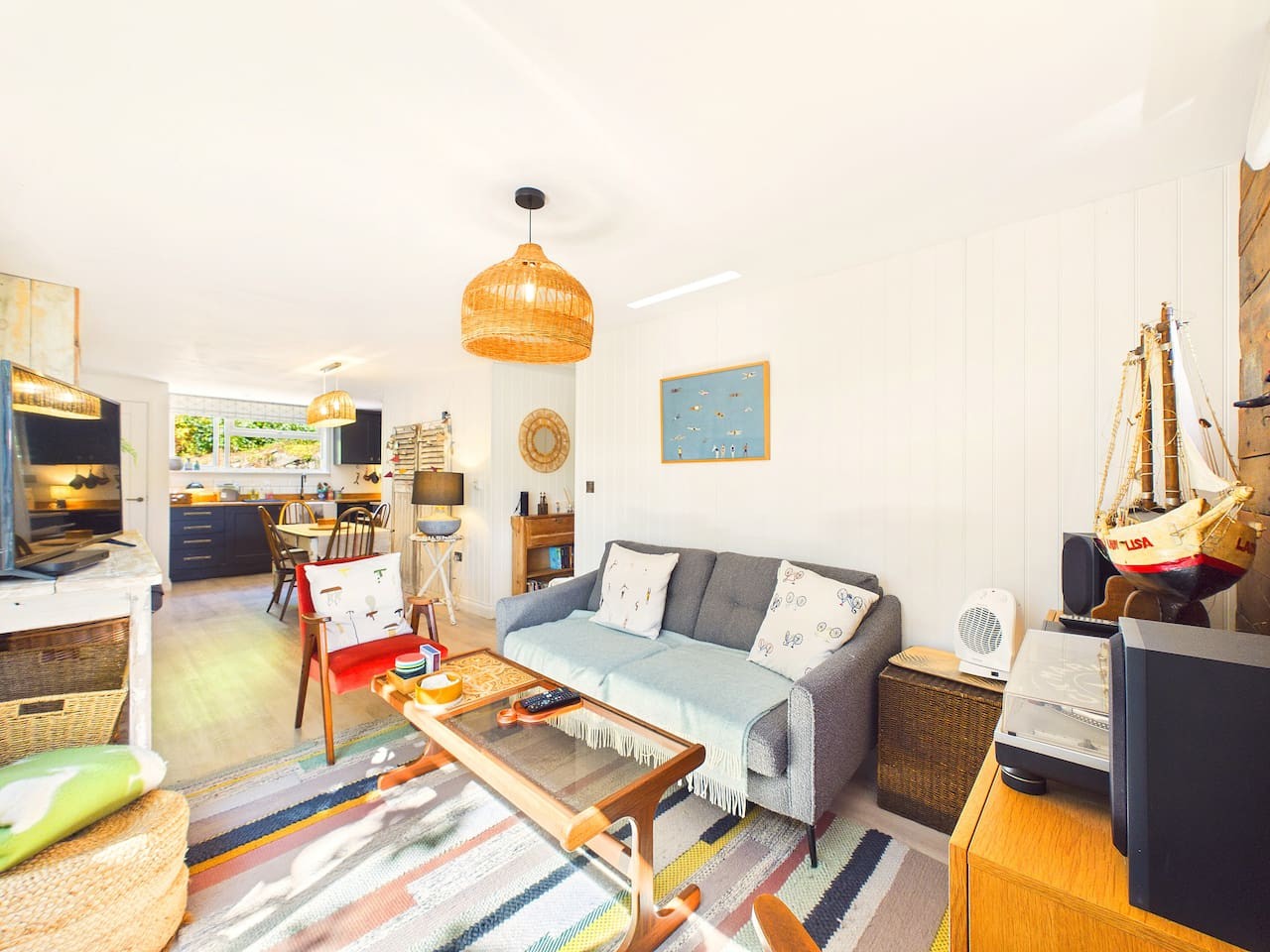 Bossava Chalet in Castallack Lane - Property image 2 - VivreStays